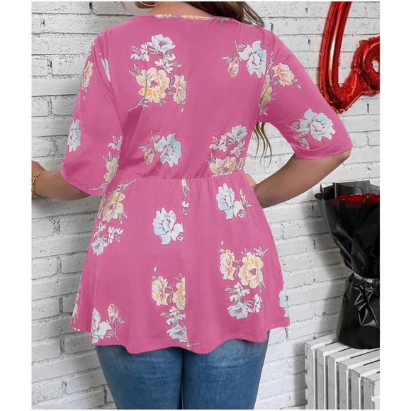 Plus Floral Print Lace Belted Top - Picture 9 of 9